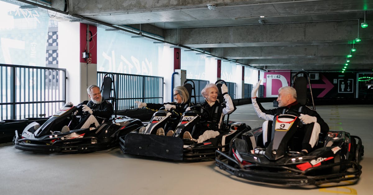 découvrez l'univers palpitant du karting : sensations fortes, compétition amicale et adrénaline au volant. que vous soyez débutant ou pilote expérimenté, vivez des moments inoubliables sur nos circuits adaptés à tous les niveaux.
